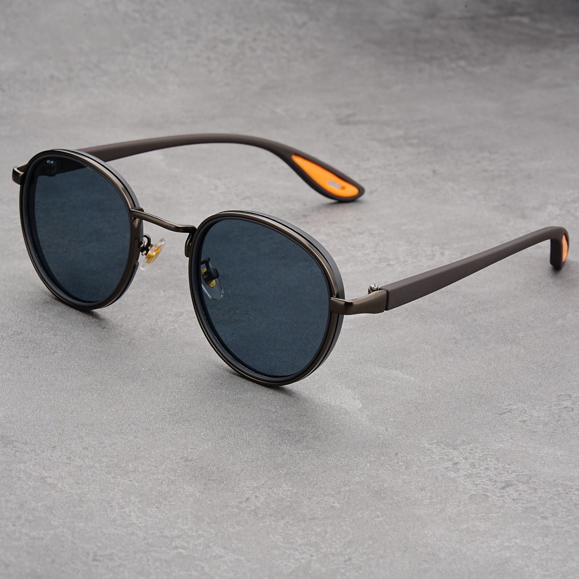 The Lennox Sunglasses - Round gold-rim frame in lightweight TR with UV400 lenses