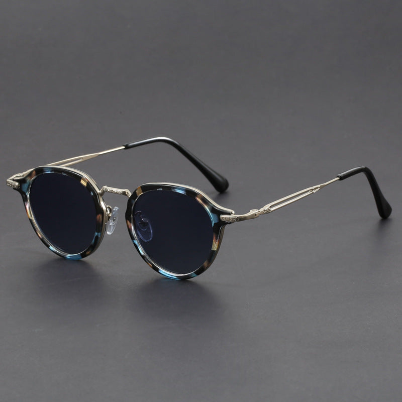 The Fitzgerald Sunglasses - Vintage round frame with UV400-certified lenses