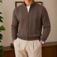 Die Thornbury Zip-Strickjacke – Zopfstrick mit Stehkragen und durchgehendem Reißverschluss 5