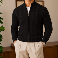Die Thornbury Zip-Strickjacke – Zopfstrick mit Stehkragen und durchgehendem Reißverschluss 3