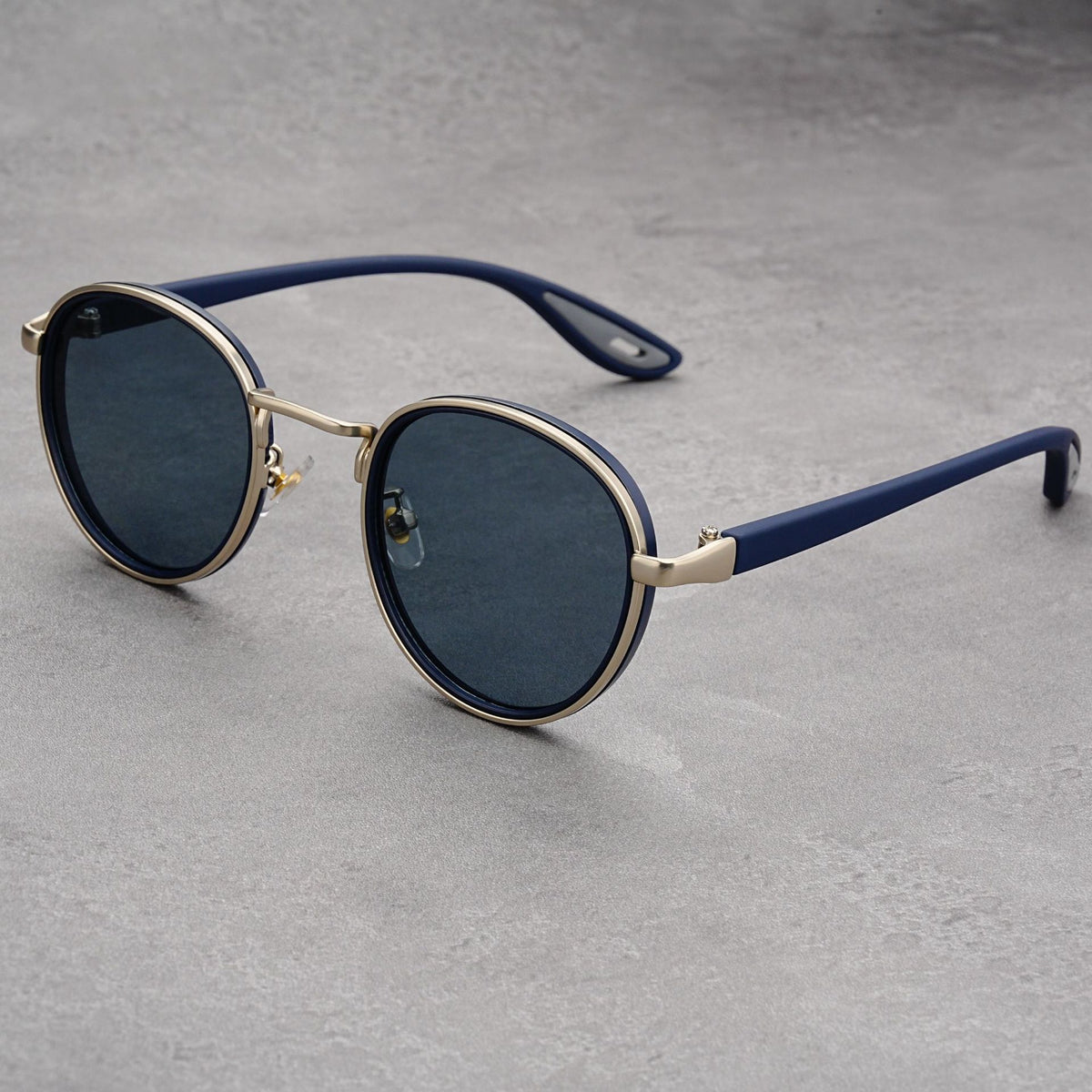 The Lennox Sunglasses - Round gold-rim frame in lightweight TR with UV400 lenses